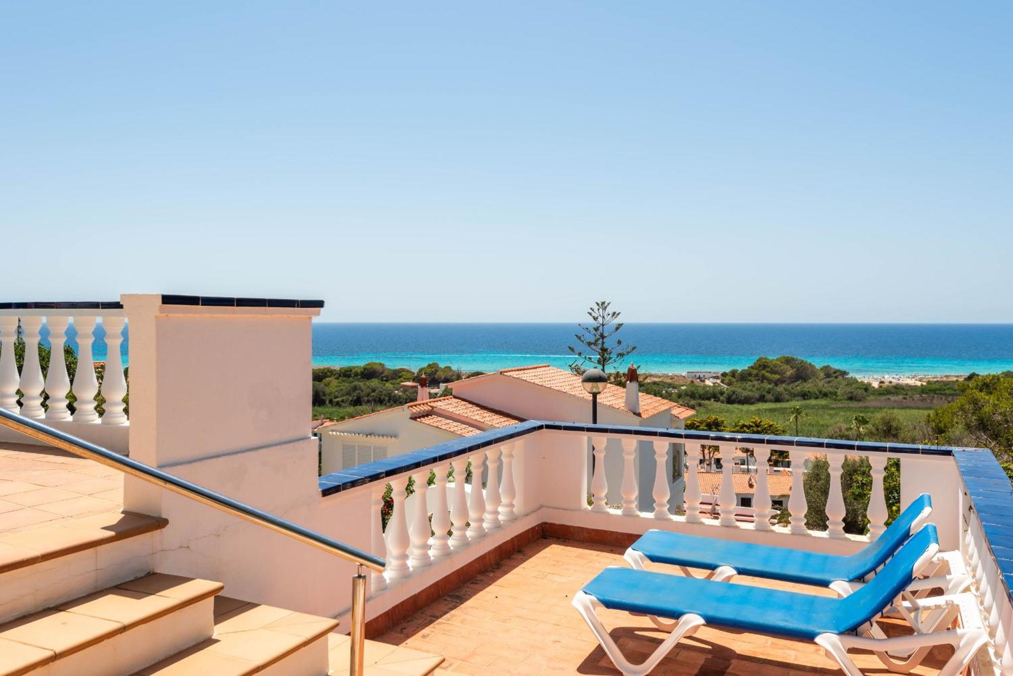 Villa Los Pinos Son Bou Bagian luar foto