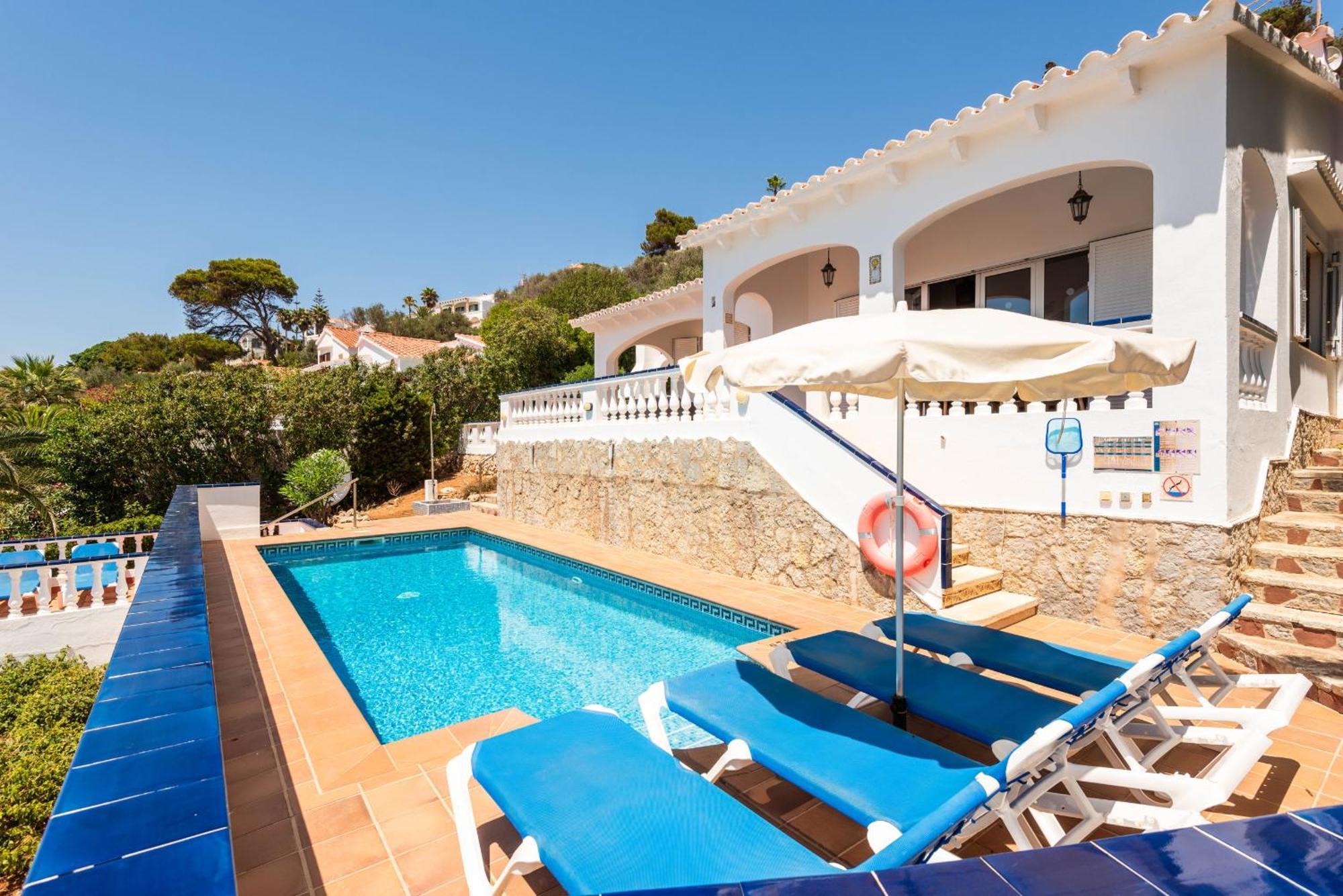 Villa Los Pinos Son Bou Bagian luar foto